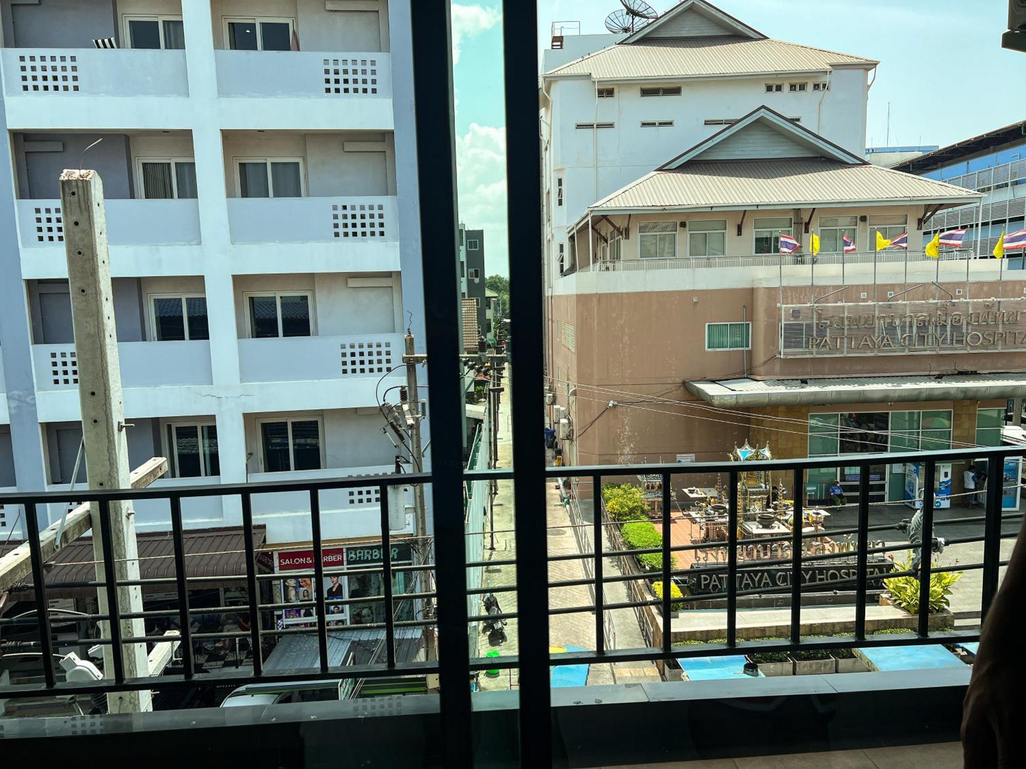 Appartamento Smyrna Pattaya Esterno foto