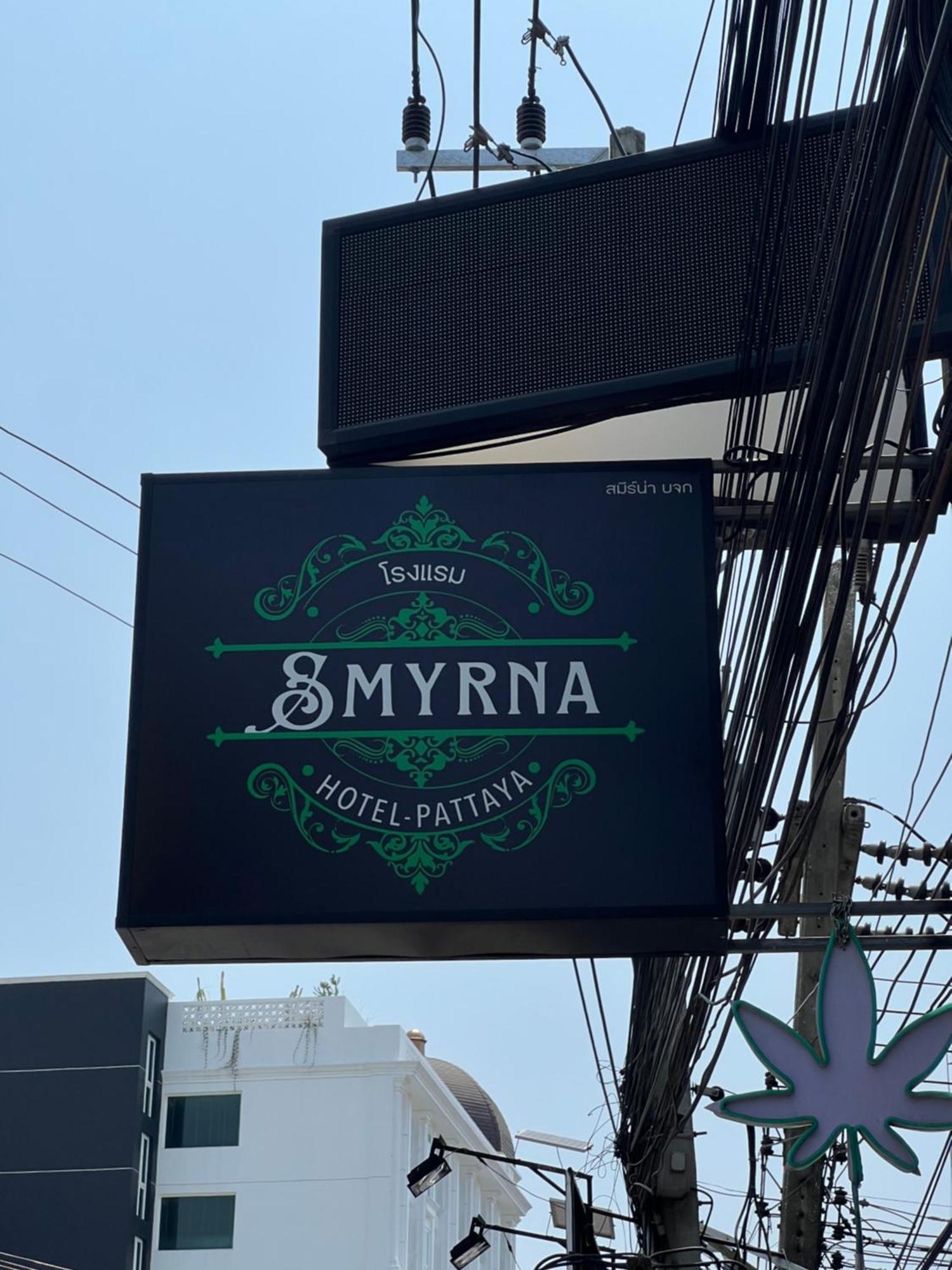 Appartamento Smyrna Pattaya Esterno foto