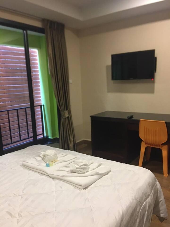 Appartamento Smyrna Pattaya Esterno foto